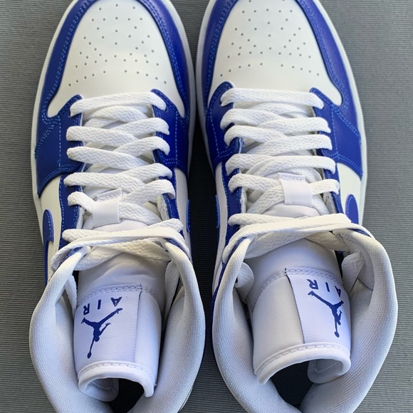 Jordan 1 Mid ❌SOLD🎁 - Picture 4 of 10